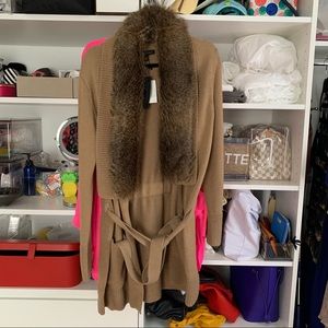Long cardigan with removable fur collar